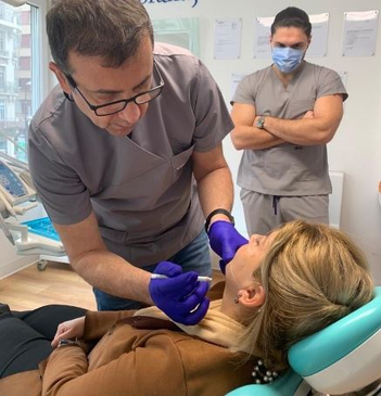 Slider image (8) Dr. Erdal Kumkumoglu - Praktijk Istanbul